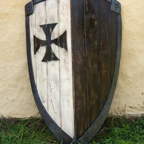 Templar Shield - White/Black - 90x60 cm