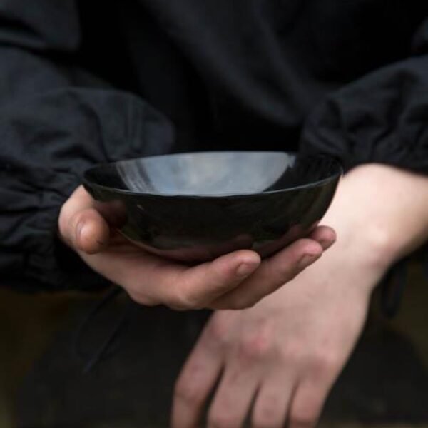 Inn Keeper Bowl - Dark - 16 cm