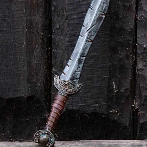 Battleworn Celtic Leaf Sword - 60 cm