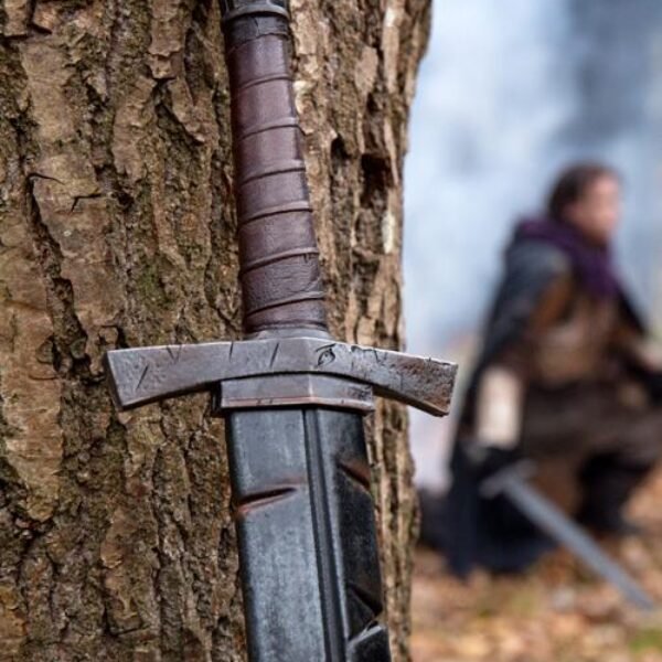 Battleworn Footman Sword - 110 cm