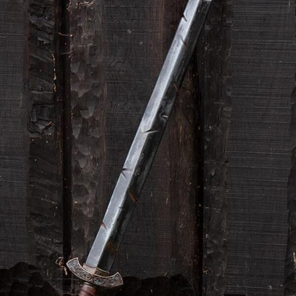 Battleworn Viking Sword - 100 cm