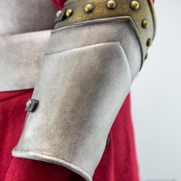 Knightly Bracers