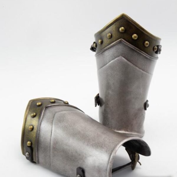 Knightly Bracers